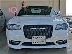 کرایسلەر 300
